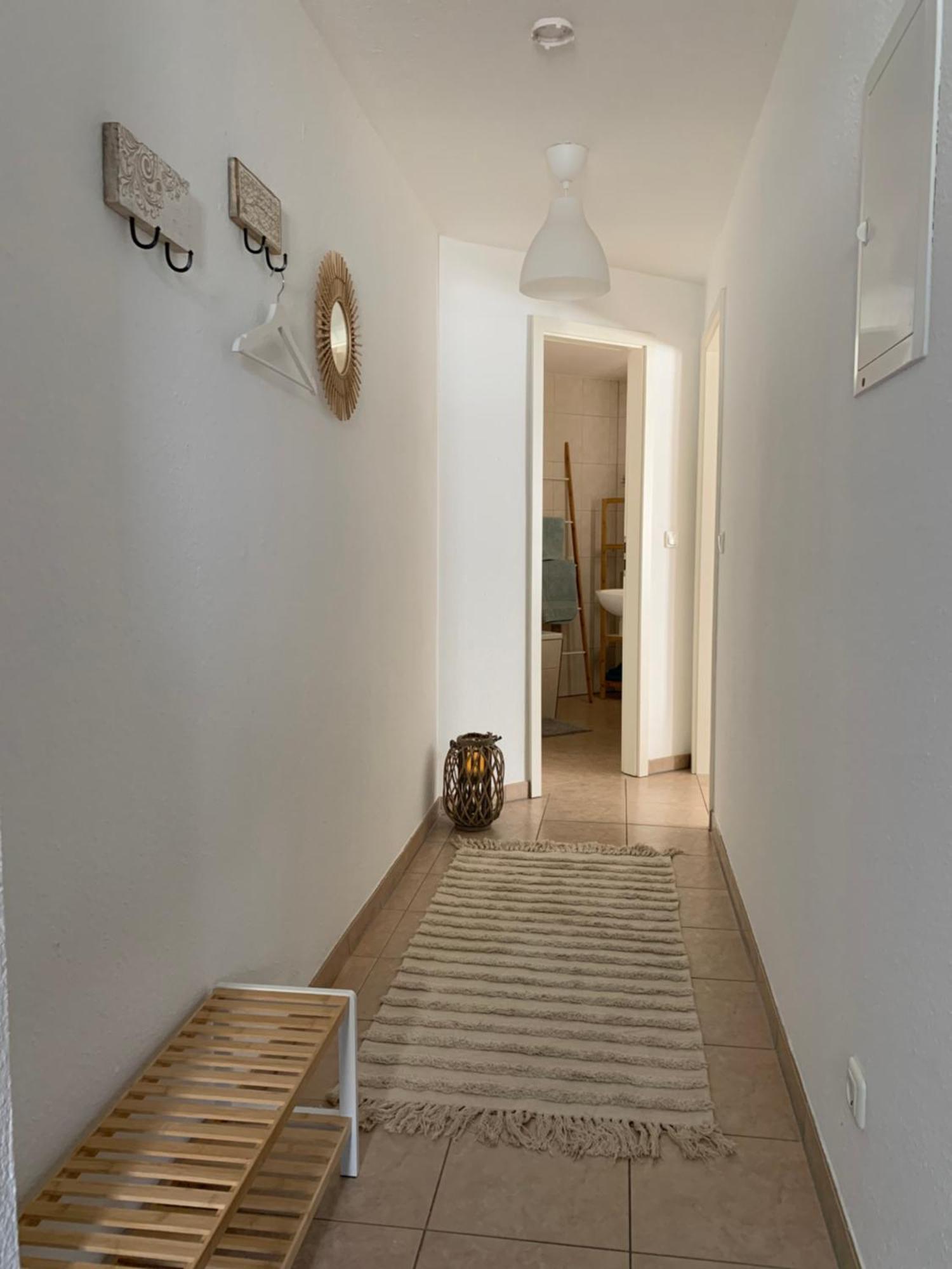 Apartment City-apartment Mit Parkplatz & Fahrradraum! Nur 300m Zum Stadthafen
